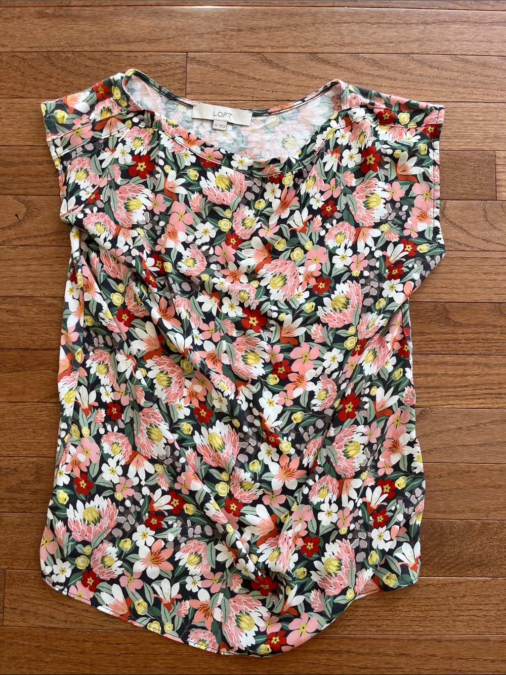 LOFT Floral Scoop Neck Camisole - Black with Coral, White & Green Floral Print
